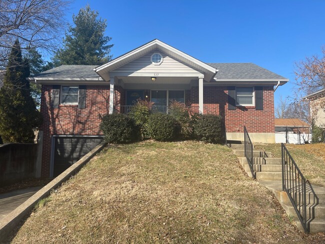 Available Now! Great New Albany Location - Available Now! Great New Albany Location Casa