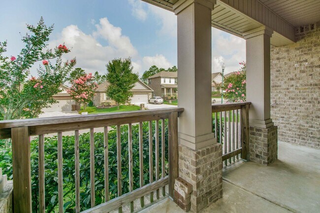 Photo - Stunning Two-Story Home with 4 Bedrooms, 2...