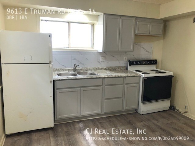 Photo - 9613 E Truman Rd