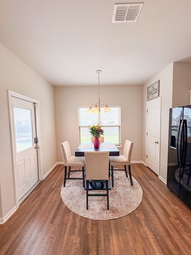 Photo - 7507 Park Meadow Dr