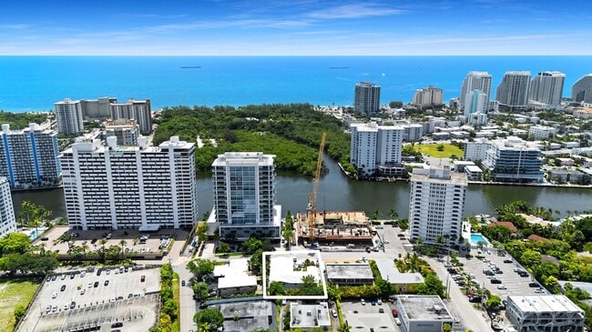 Photo - 915 Intracoastal Dr Unit 5