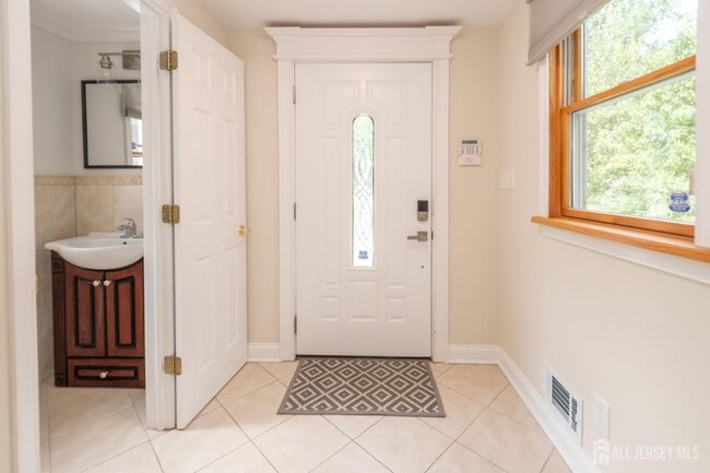 135 Summerhill Rd