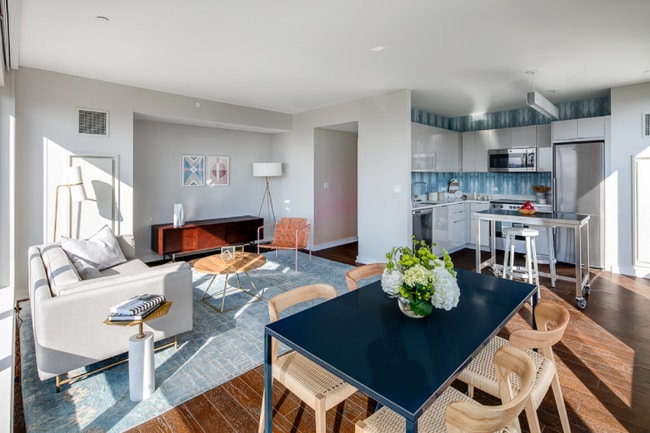 Photo - 400 W 113th St Unit 927