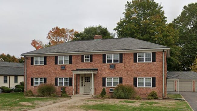 Building Photo - 14 Concord St Unit D