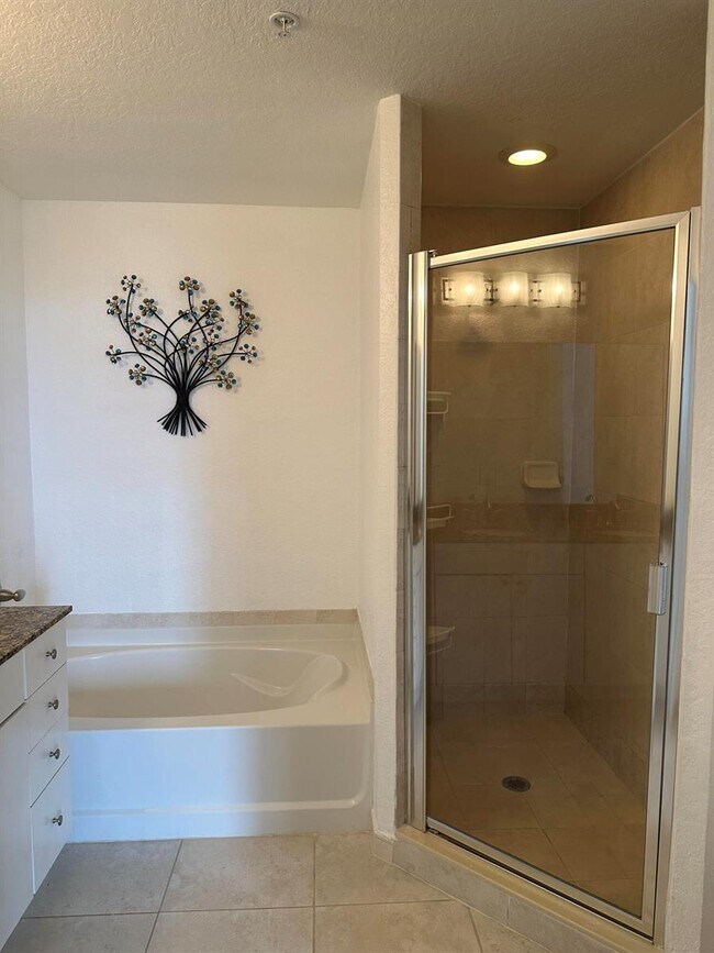Photo - 1830 Radius Dr Unit 1220