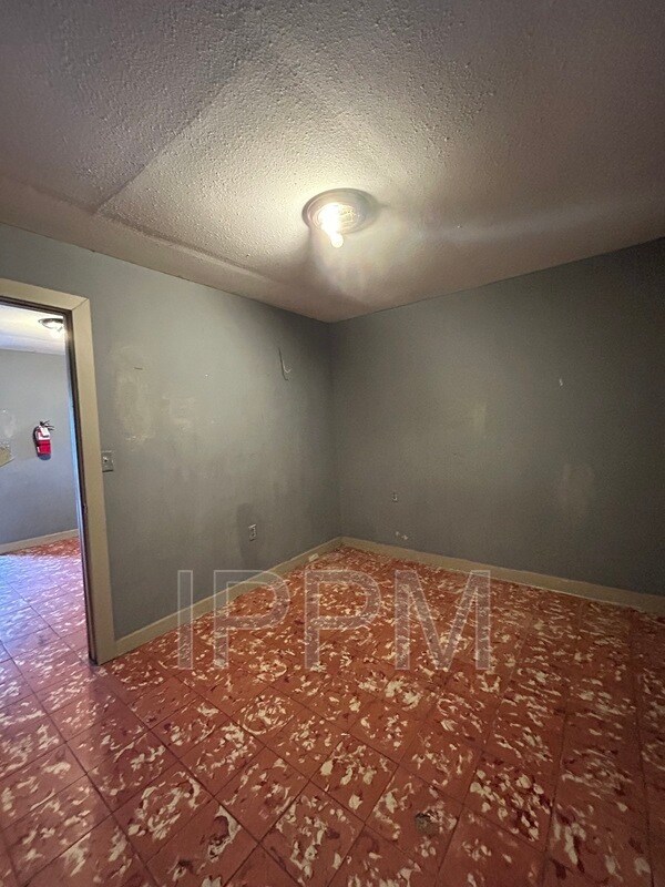 Photo - 351 E St Charles St