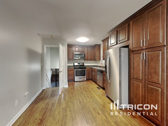 Photo - 4234 Winding Trail Way