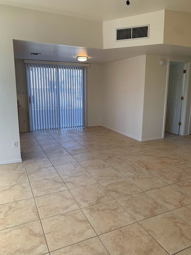 Photo - 9108 E Esperanza Dr