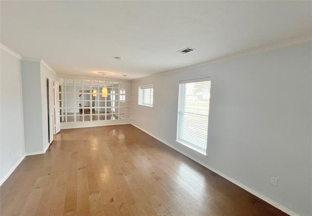 Photo - 411 High Brook Dr