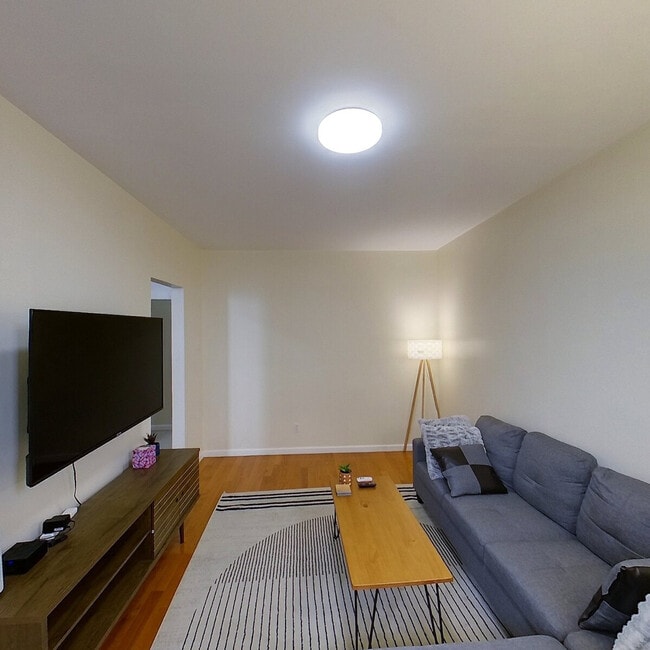 Photo - 1156 42nd St Unit SI ID1296532P
