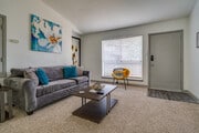 2BR, 2BA - 1,052SF