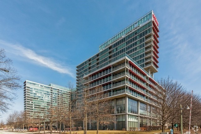 Building Photo - 9715 Woods Dr Unit 709 Rental