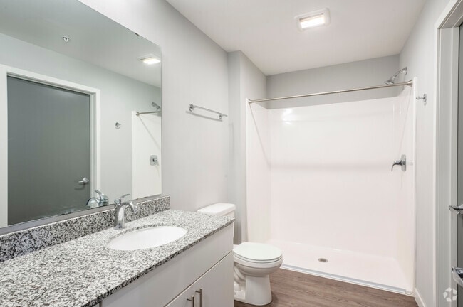 1BR, 1BA - 695SF - Bathroom