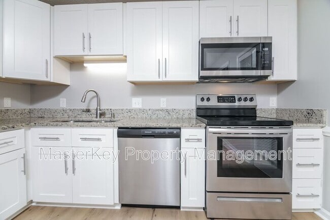 Photo - 1021 Amber Acres Ln