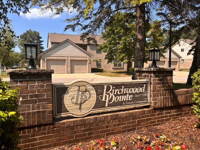 Birchwood Pointe - Birchwood Pointe Apartamentos