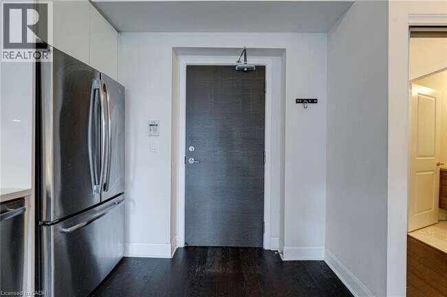 Photo - 33 Shore Breeze Dr Unité 407