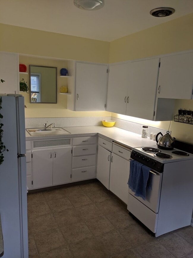 Photo - 619/621 Main St Duplex Unit 619