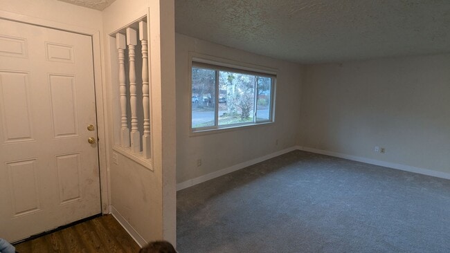 Photo - 14616 NE Coast Pine Ct Unidad A