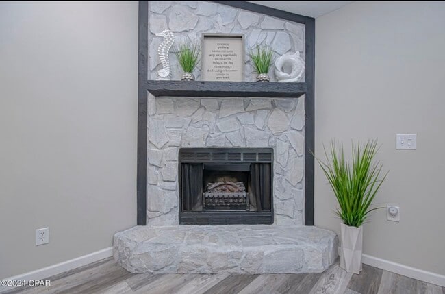 Photo - 2712 Banyan St