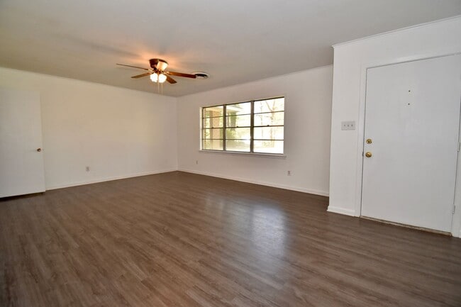 Photo - 3 Bedroom 2 Bath Home in Ruston