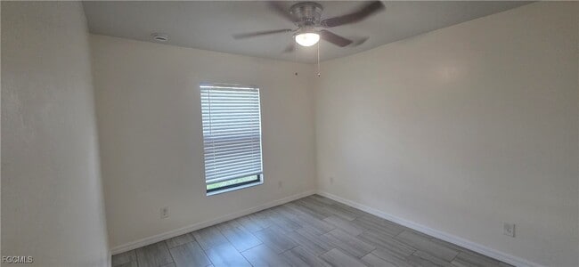 Building Photo - 414 NE 25th Ave