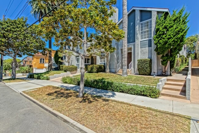 Photo - 606 N Juanita Ave