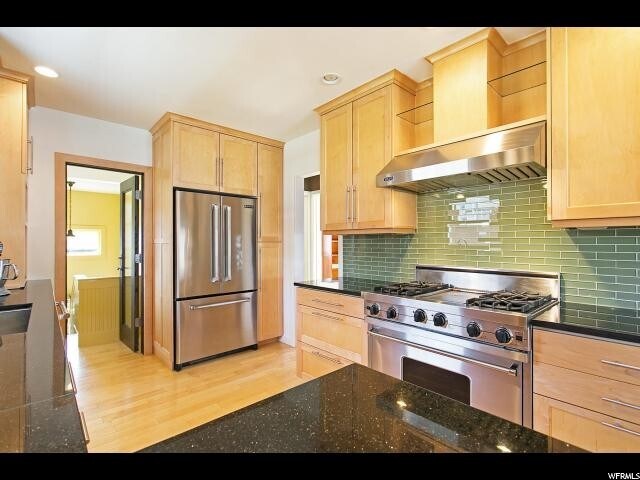 Photo - 1350 E Emerson Ave