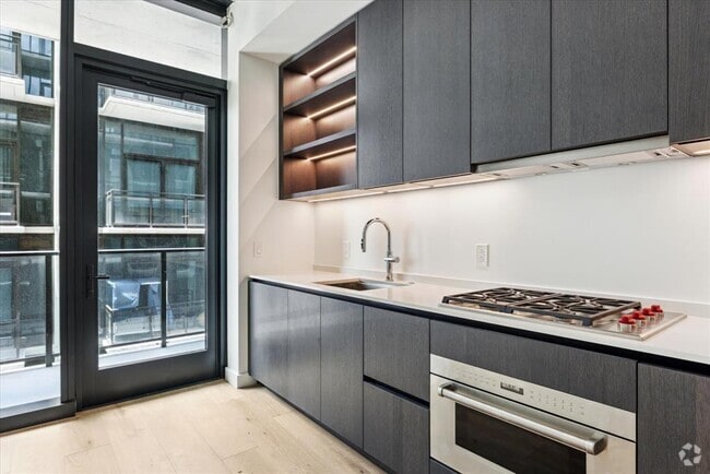 Building Photo - 610 Davis St Unit 2906 Rental