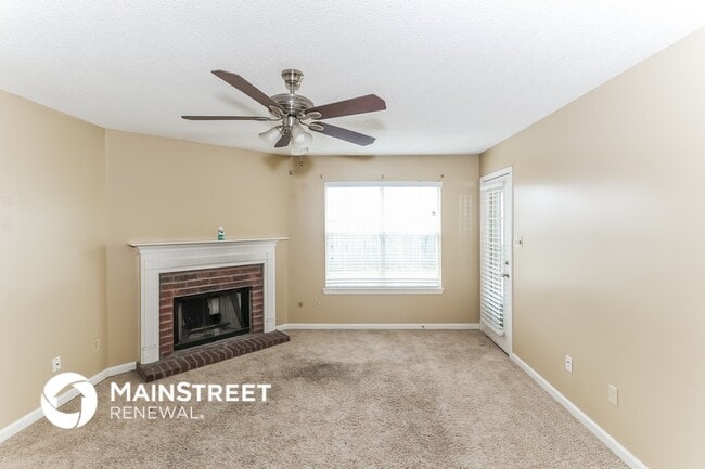 Photo - 1829 Black Bear Cir W