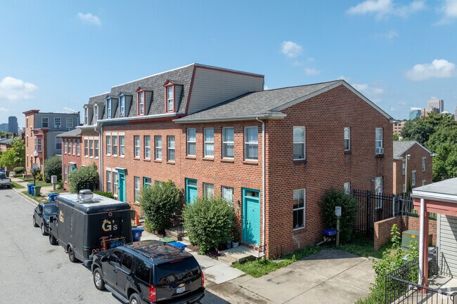 Photo - Broadway Overlook