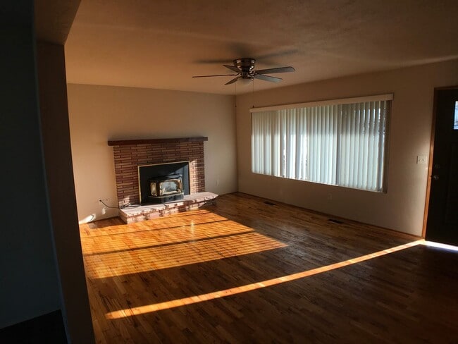 Photo - 1611-1609 SW 17th St Unit 1611 SW 17th- MAIN HOUSE