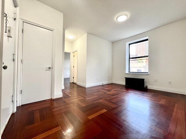 Photo - 609 W 137th St Unit 26