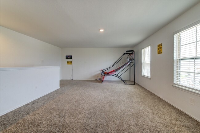 Building Photo - 21315 Sleepy Willow St
