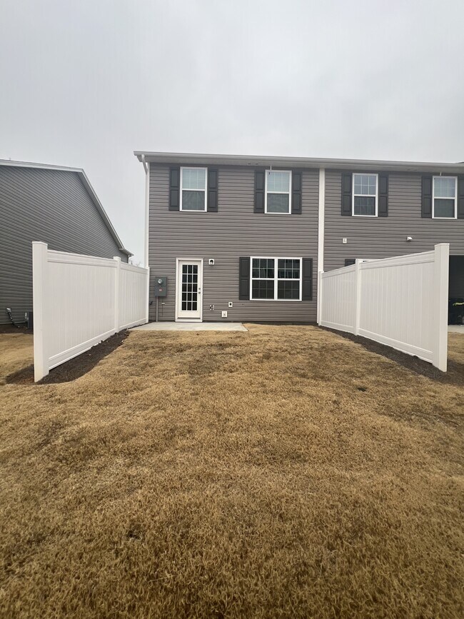 Photo - 1314 Amberview Ln