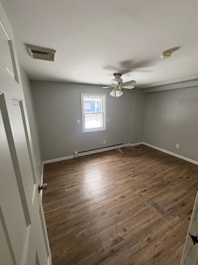 Photo - 10 Paradise Trl