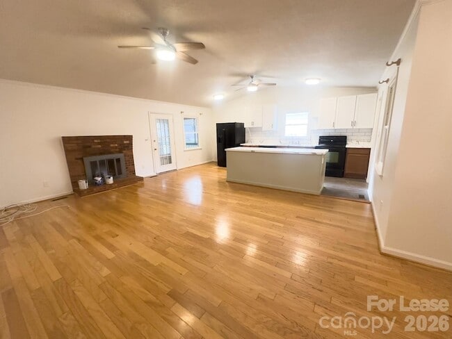 Photo - 115 Setter Ct