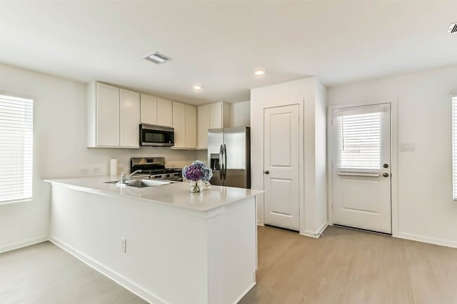 Photo - 163 Sterling River Ln