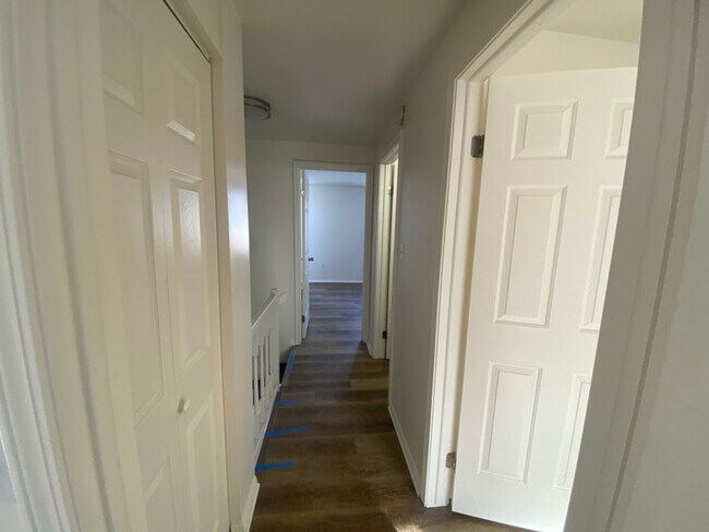 Photo - 679 S 82nd St