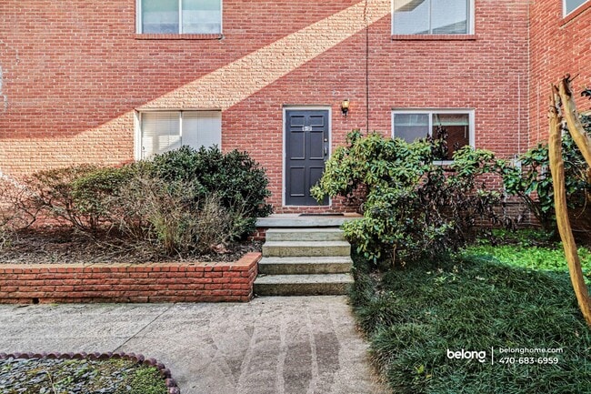 Photo - 1822 N Rock Springs Rd NE Unit 11