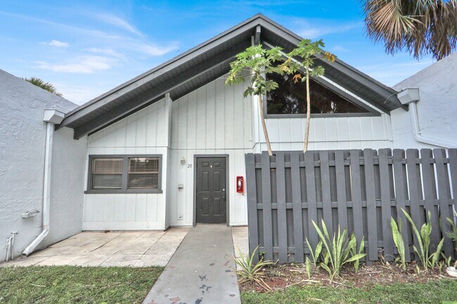 Photo - 100 Sparrow Dr