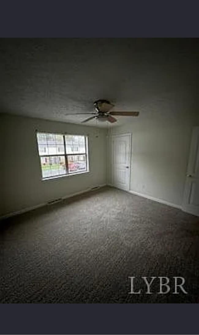 Photo - 8022 Timberlake Rd