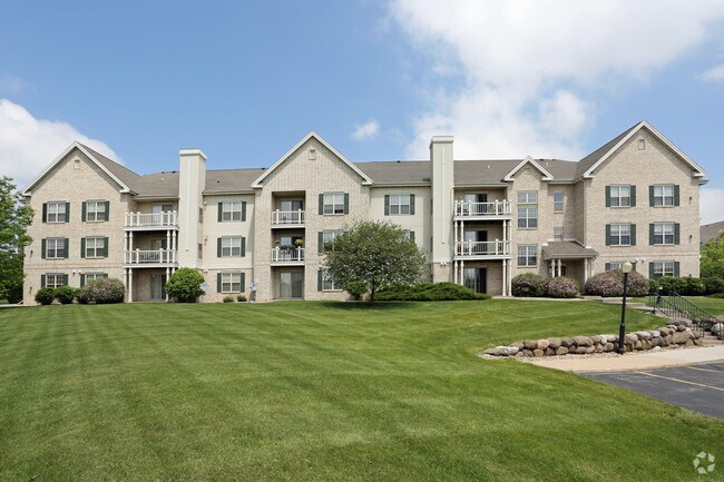Photo - Deer Creek Apartments