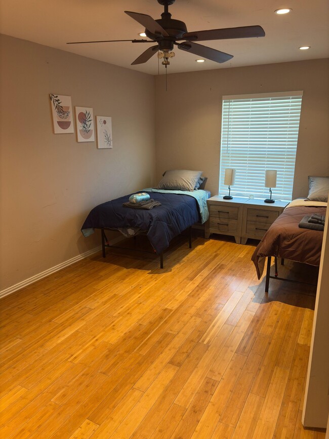 Photo - 1721 Caddo Dr
