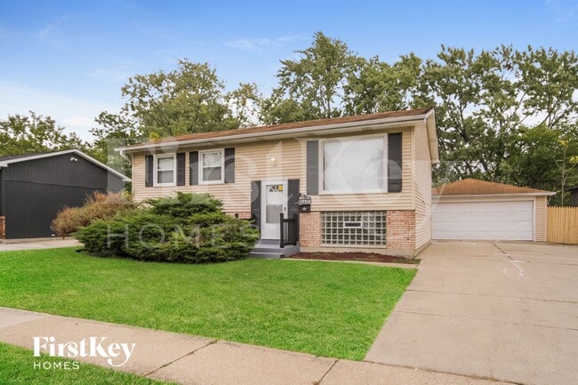 Photo - 17213 Springtide Ln