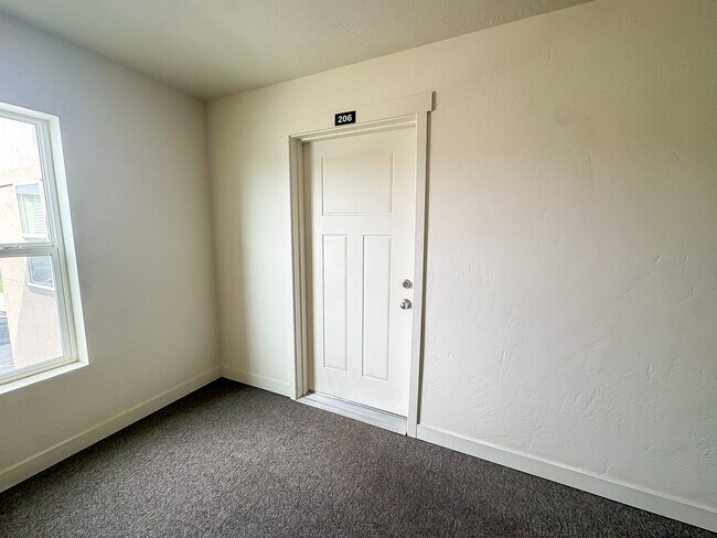 Photo - 531 S 850 E