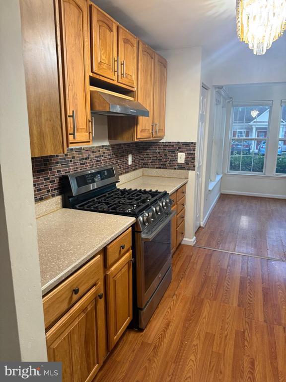 Building Photo - 7530 Coxton Ct Unit 112