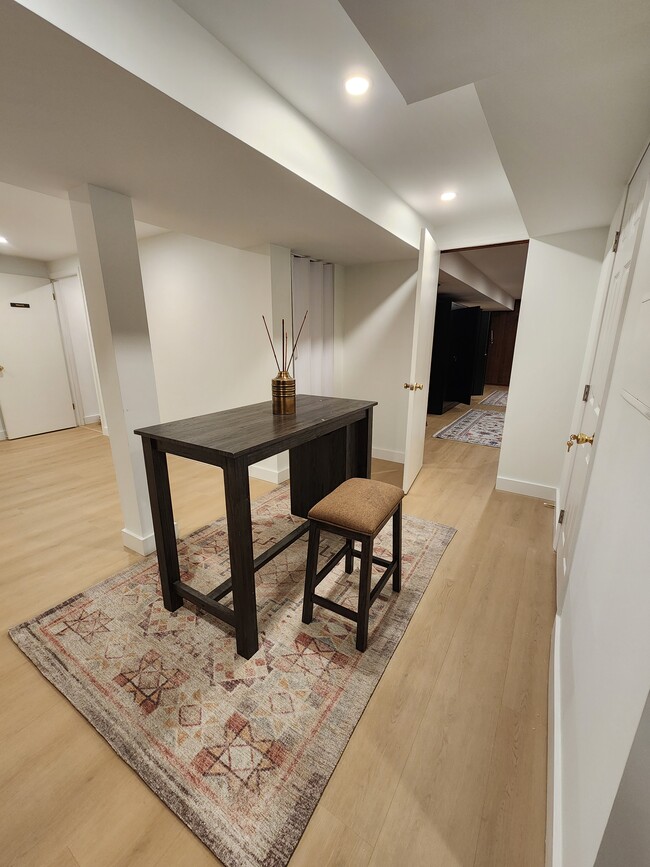 Photo - 18009 Ednor View Ter Unidad Nature Oasis