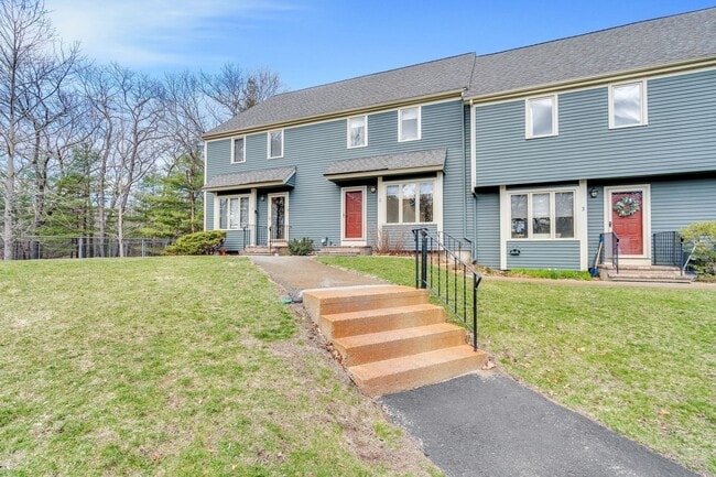 Photo - 7 Deer Path Townhome