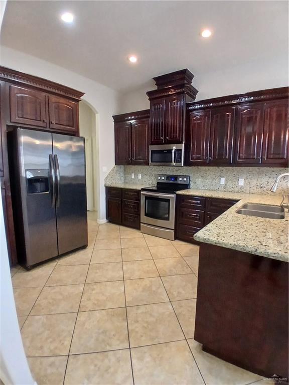 Photo - 13 N 46th St