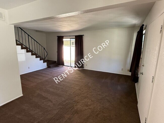 Photo - 1311 W Ave J 4